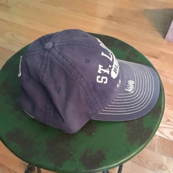 Two NHL St Louis Blues Hats - Picture 5 of 7